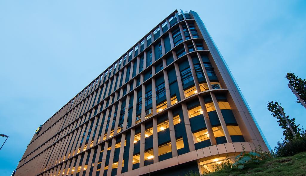 פוצ'ונג Mtree Hotel מראה חיצוני תמונה